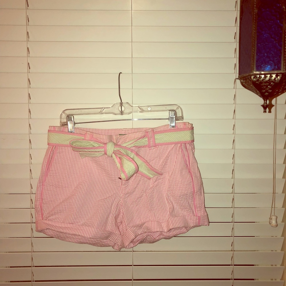 SOLD* Lilly Pulitzer Seersucker Shorts